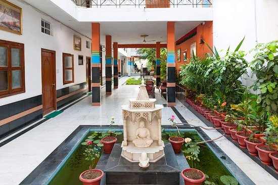 Hotel Harmony, Khajuraho